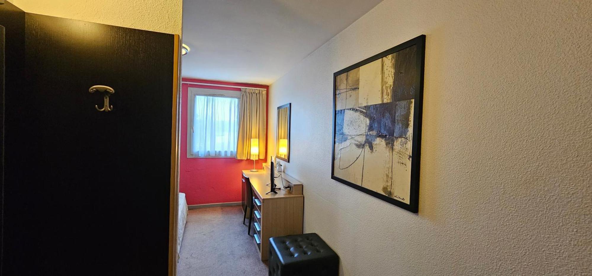 Hotel Lyon Sud, Pierre Benite, St Genis Laval Exterior photo