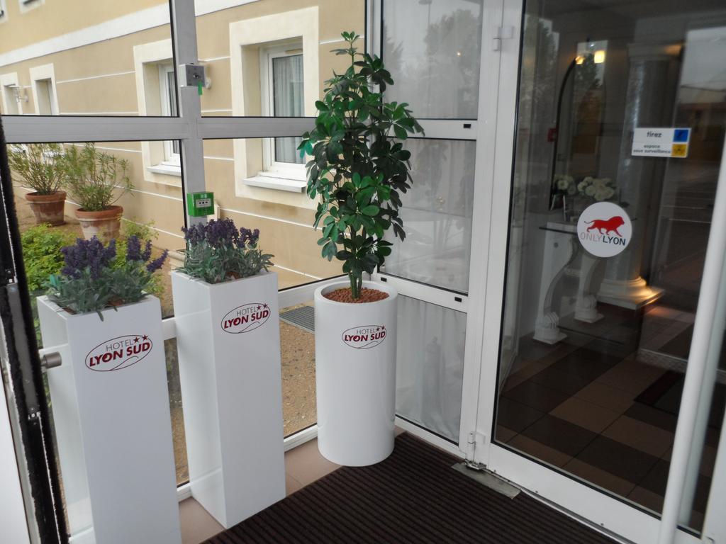 Hotel Lyon Sud, Pierre Benite, St Genis Laval Exterior photo